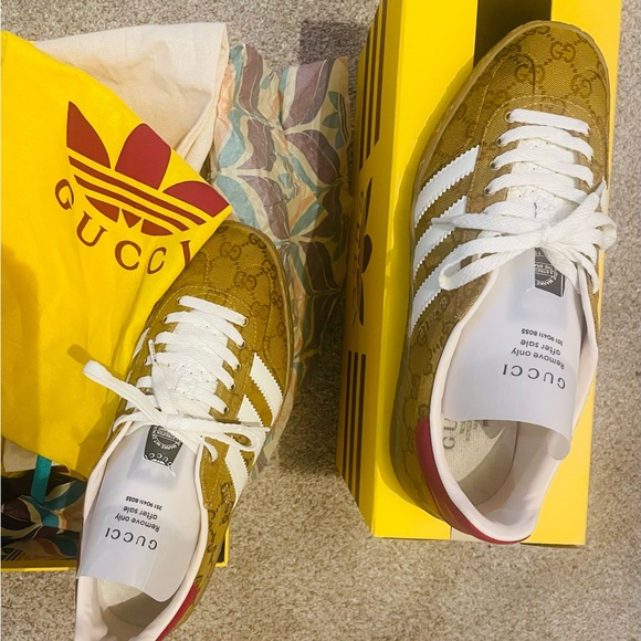 Gucci X Adidas Sneakers - Picture 3 of 13
